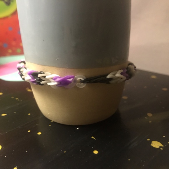 Asexual Pride Bracelet - Picture 2 of 3